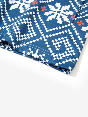 Hem detail of trendy print fleece hoodies, fine finish with subtle dark blue snowflake touch